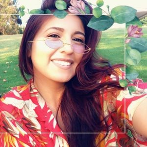 Meet your Posher, Kimberly